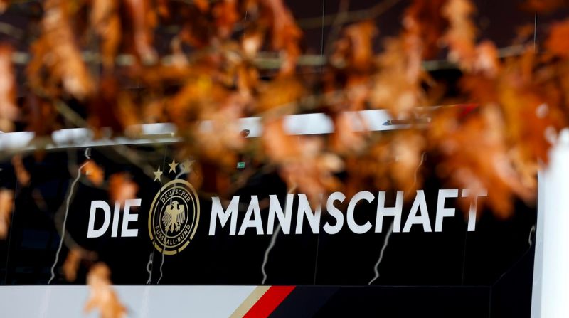 Biệt danh đội tuyển Đức: Die Mannschaft, Cỗ xe tăng & Die Adler