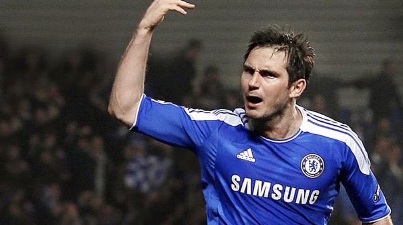 Lampard cựu tiền vệ số 8 của Chelsea, một trong những tiền vệ vĩ đại nhất lịch sử bóng đá