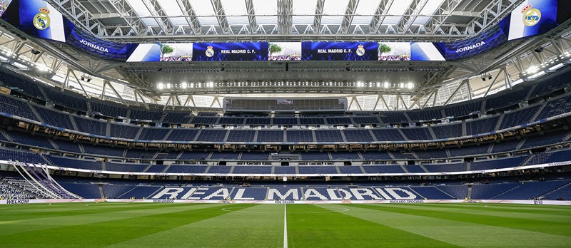 Santiago Bernabéu (Real Madrid) là sân bóng đẹp nhất thế giới năm 2026