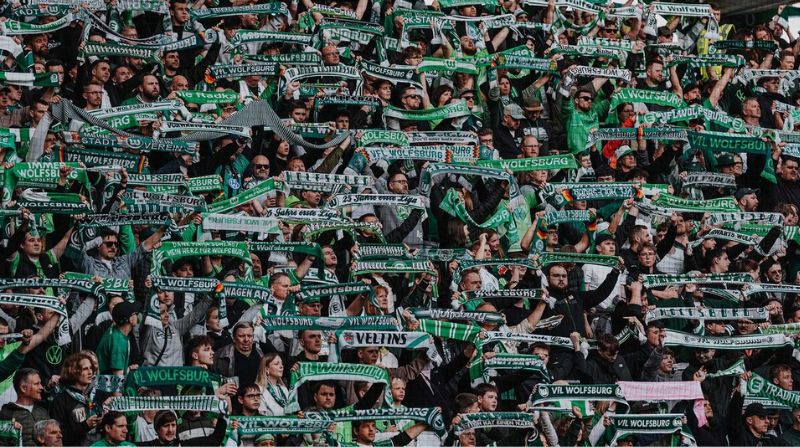 Volkswagen Arena là sân nhà của 