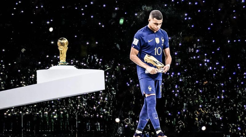 Chiếc giày vàng World Cup 2022 thuộc về Kylian Mbappé với 8 bàn thắng